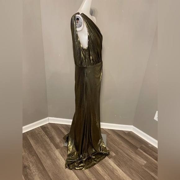 MAC DUGGAL METALLIC DRAPED ONE SHOULDER GRECIAN EVENING DRESS - Picture 11 of 15